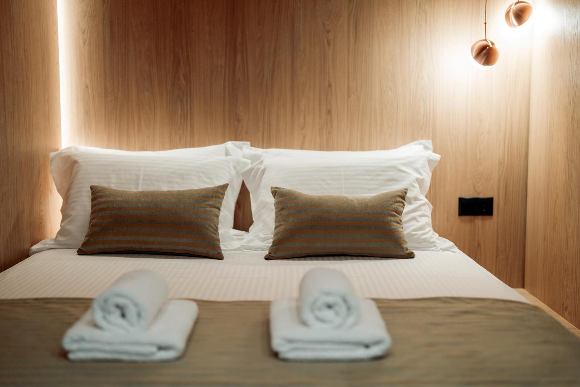 Elegance Lofts Kavala Apartment ภายนอก รูปภาพ